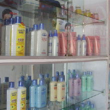 日用百貨批發(fā)市場分析 價(jià)格、渠道與廠家選擇指南